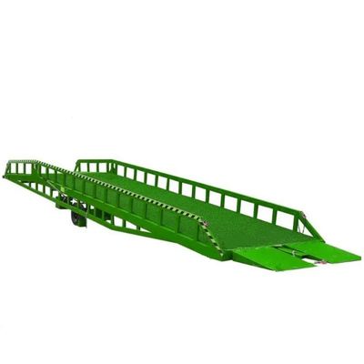 Blue Hydraulic Container Loading Mobile Yard Ramp 6000Kg Loading Capacity