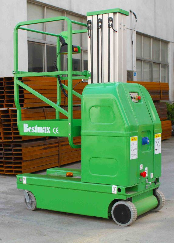 Self - Propelled Aluminum Aerial Work Platform With Lift Capacity Of 125kg